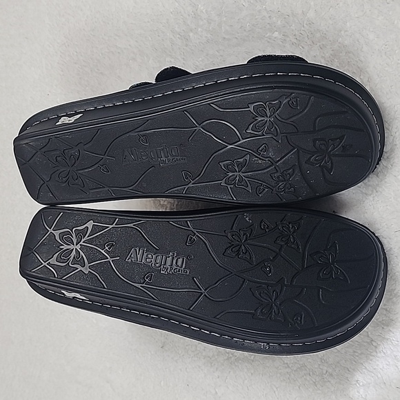 Alegria Betty Hippie Momma Peace Sign Multi Color Sandals New In Box - Picture 8 of 11